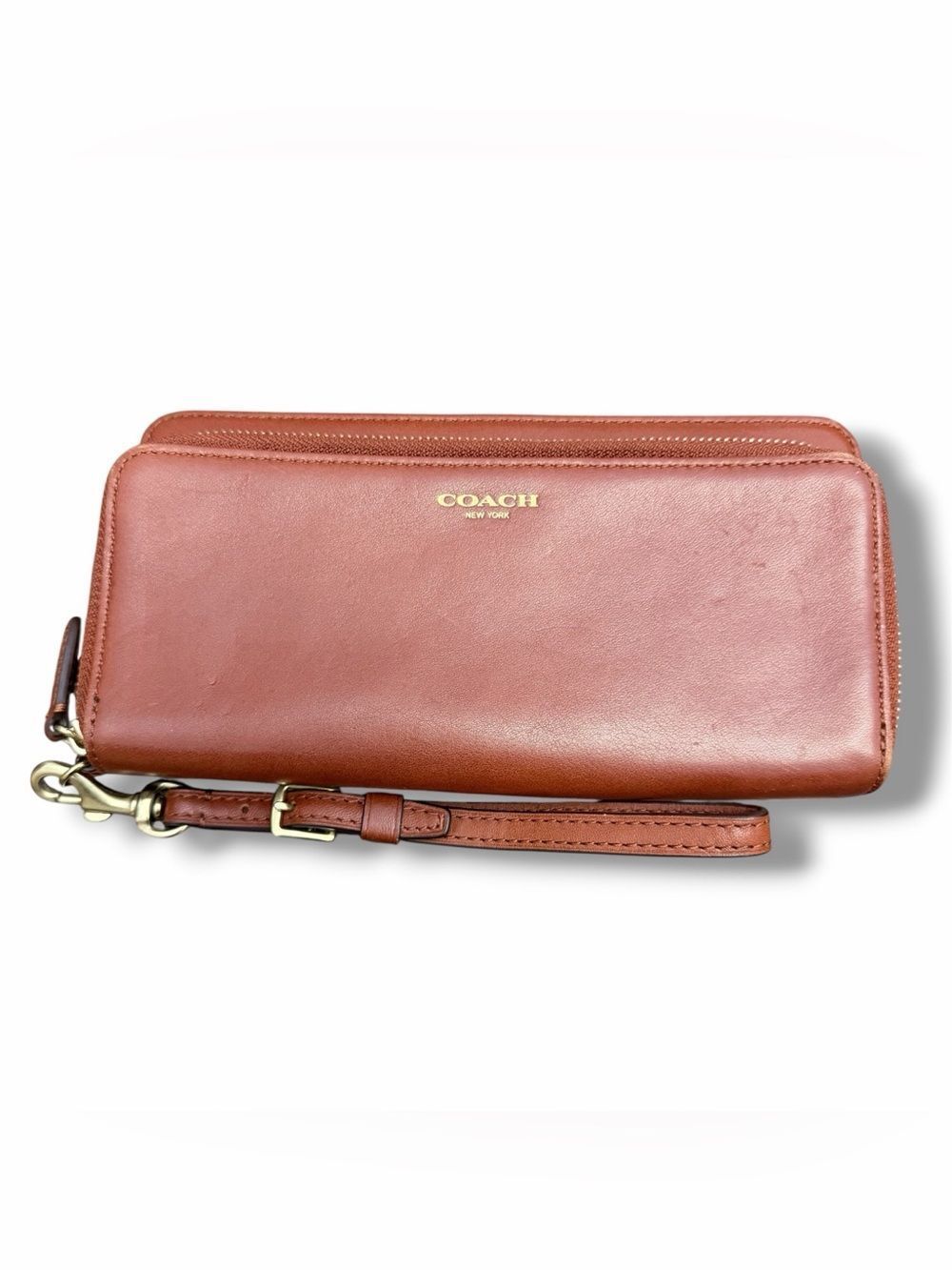 Coach Vintage Leather Wristlet in Brown with Gold Logo and Hardware